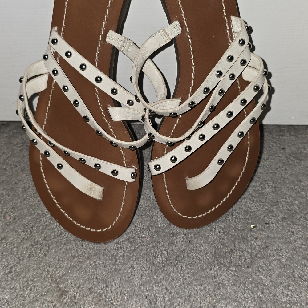Stylish White Sandals with Studded Straps
